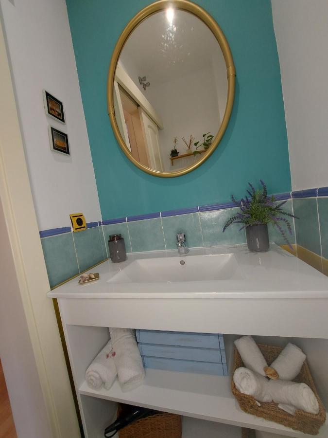 Apartamento Las Floritas Malaga Luaran gambar