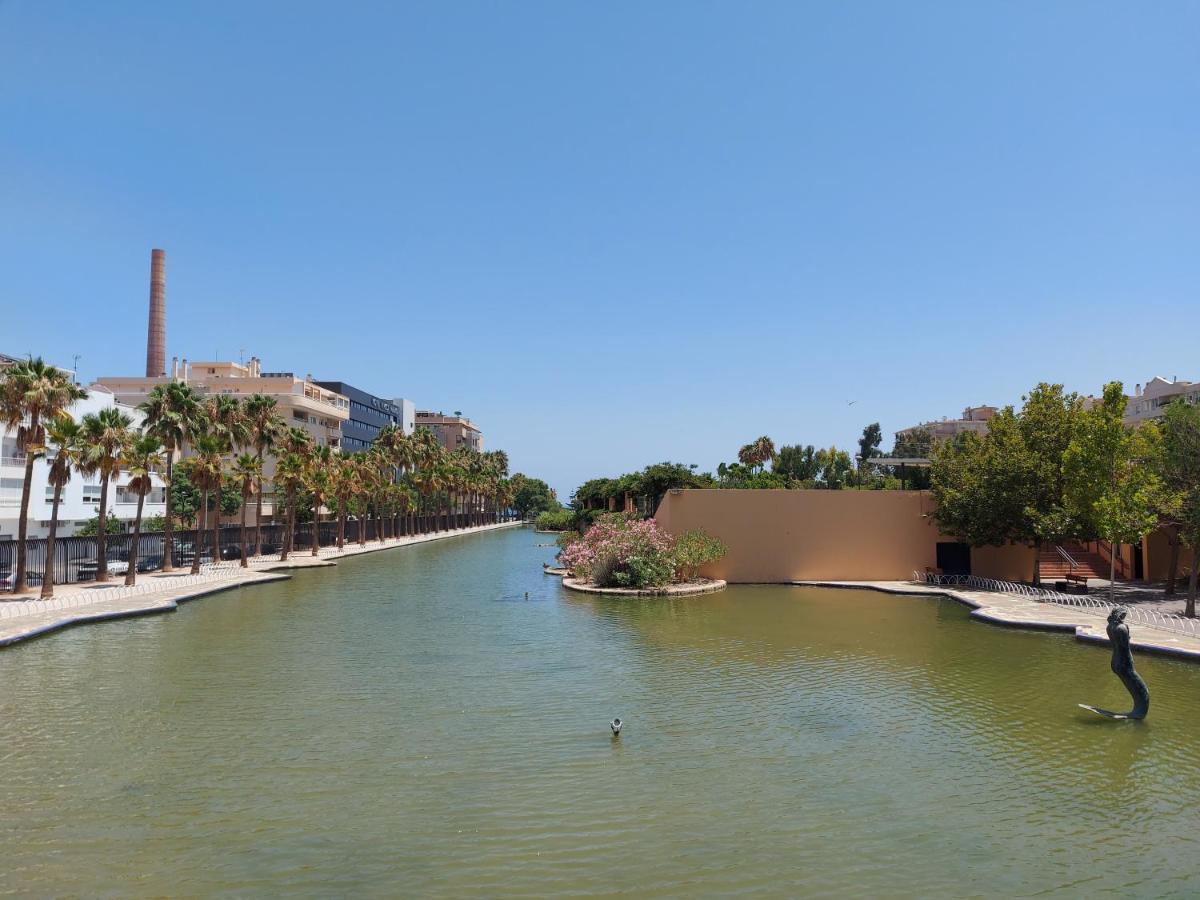 Apartamento Las Floritas Malaga Luaran gambar