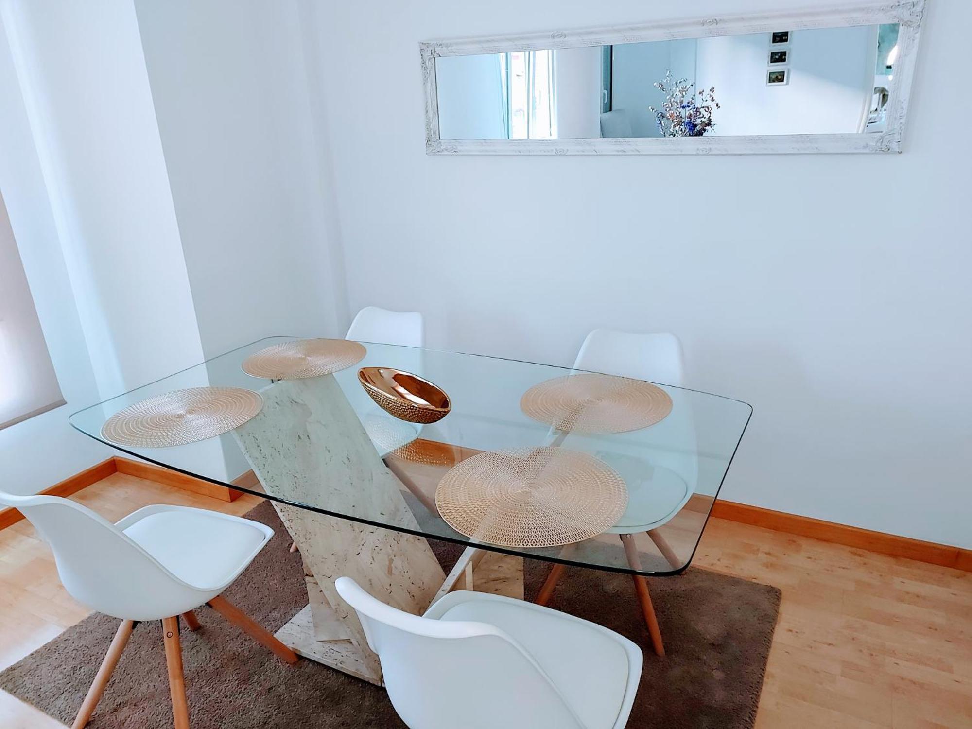 Apartamento Las Floritas Malaga Luaran gambar