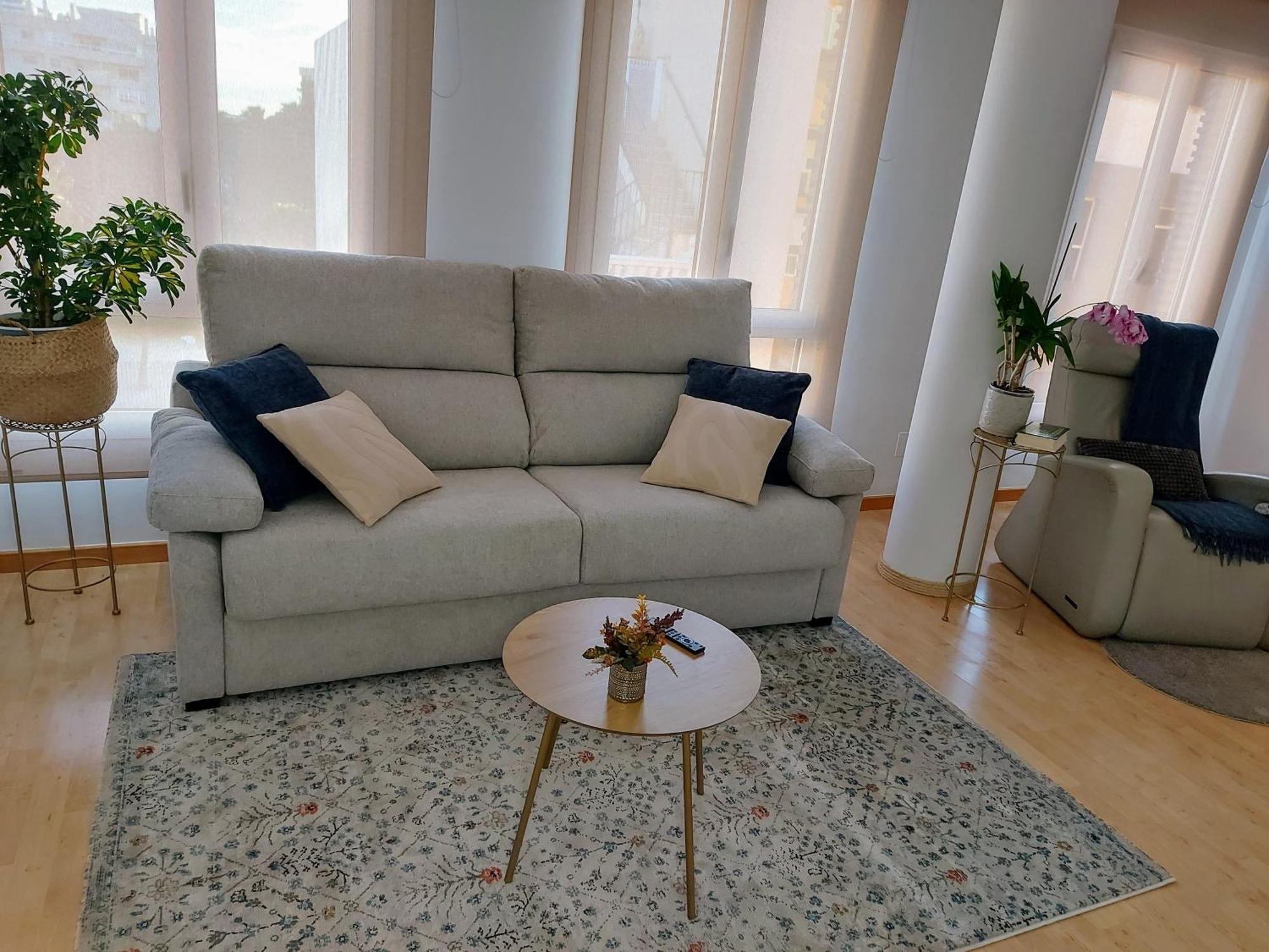 Apartamento Las Floritas Malaga Luaran gambar